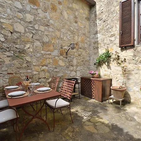 Mastro 3 Apartmán